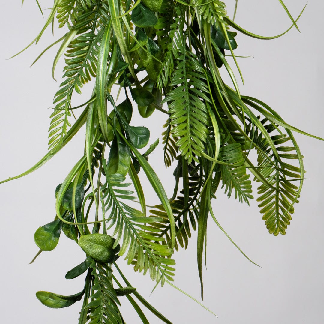 Feuilles et Fougères Suspendues